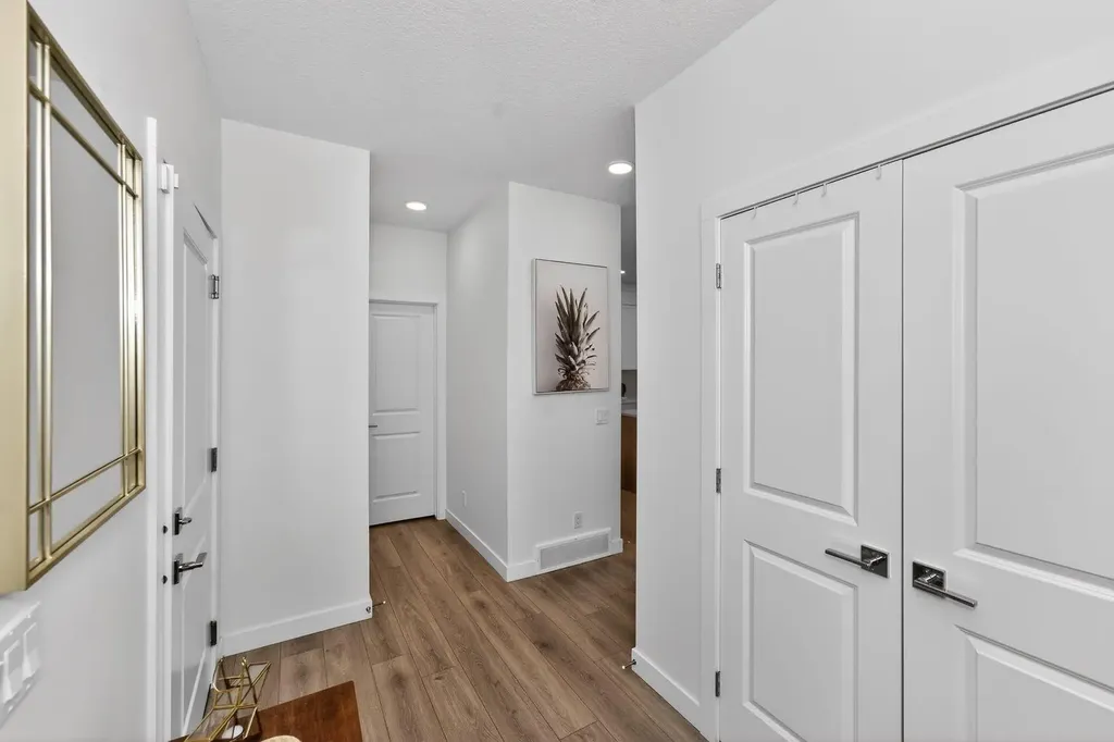 114 Southshore Court Chestermere AB T1X 2S2