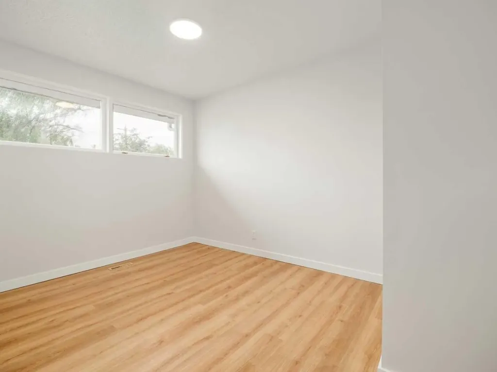 1209 31a Street Lethbridge AB T1K3A1