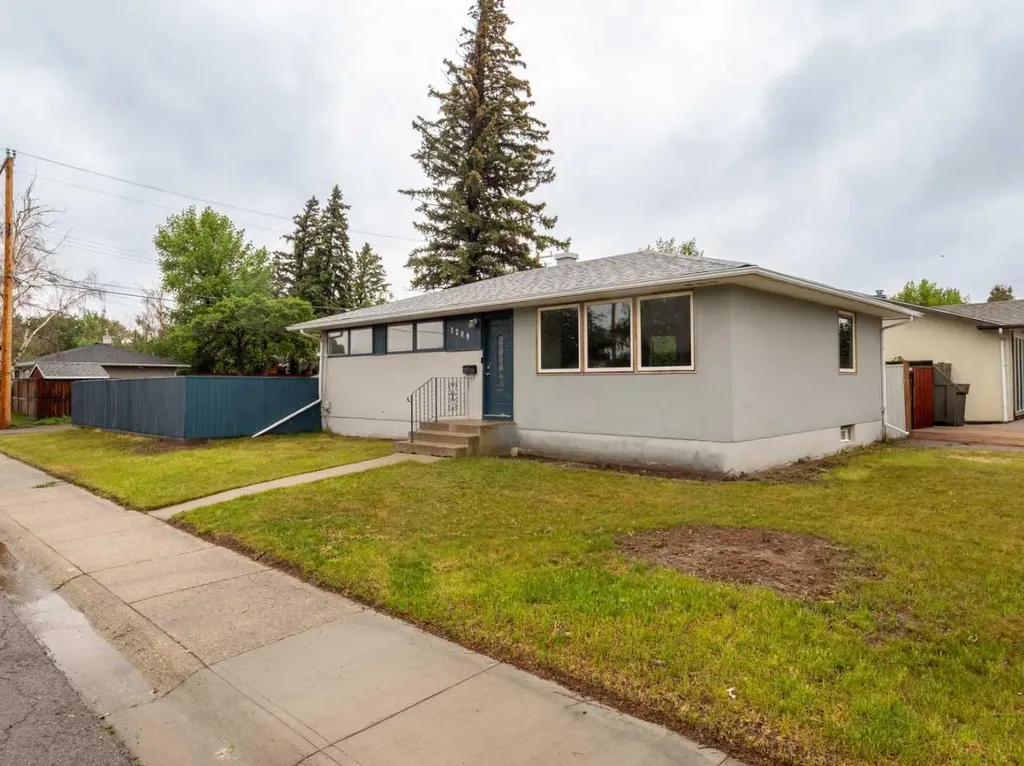 1209 31a Street S Lethbridge AB T1K3A1