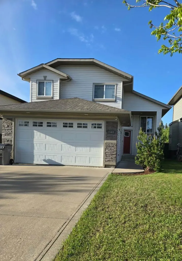 8563 69 Avenue Grande Prairie AB T8X 0C8