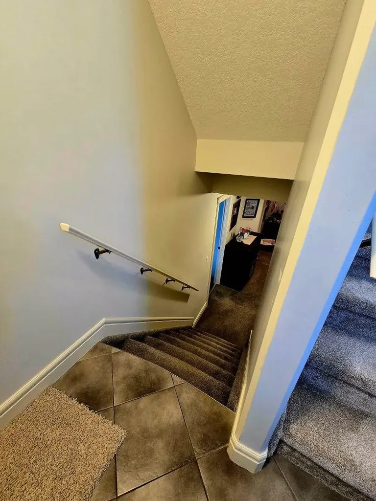 8563 69 Avenue Grande Prairie AB T8X 0C8