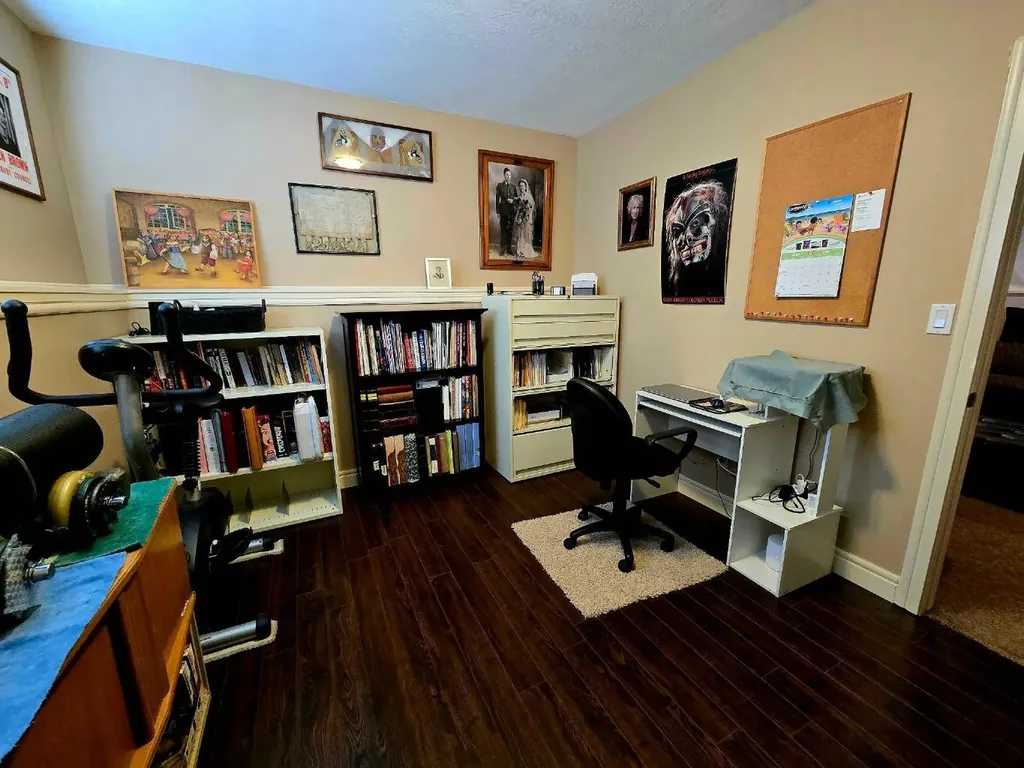 8563 69 Avenue Grande Prairie AB T8X 0C8