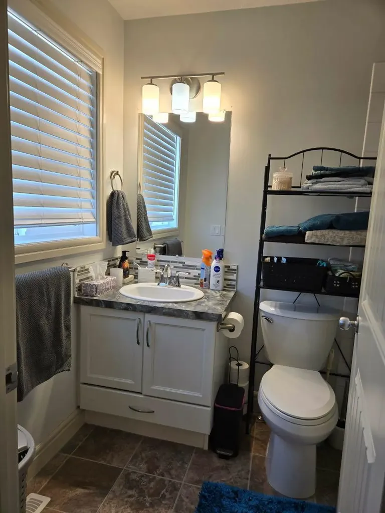 8563 69 Avenue Grande Prairie AB T8X 0C8