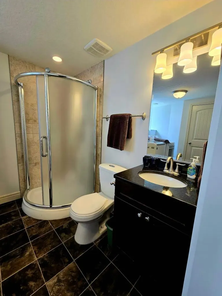 8563 69 Avenue Grande Prairie AB T8X 0C8