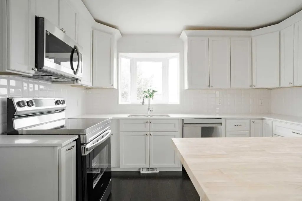 287 Berard Crescent Fort Mcmurray AB T9K 1W2
