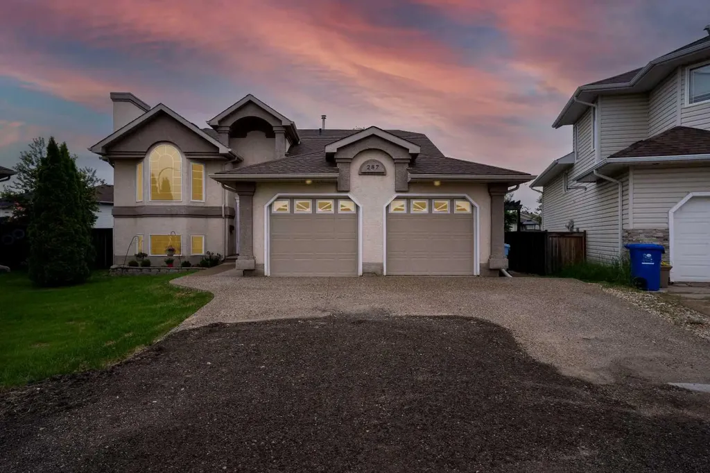287 Berard Crescent Fort Mcmurray AB T9K 1W2
