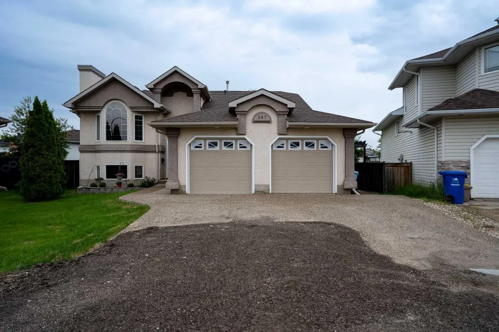 287 Berard Crescent Fort Mcmurray AB T9K 1W2