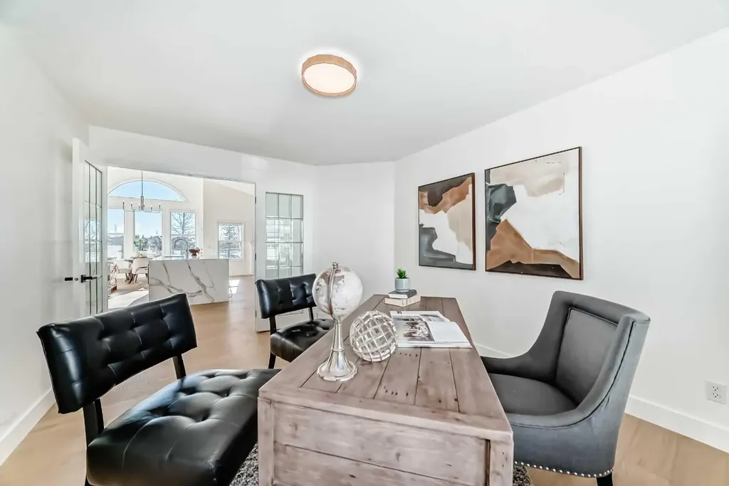 161 West Creek Pond Chestermere AB T1X 1H4