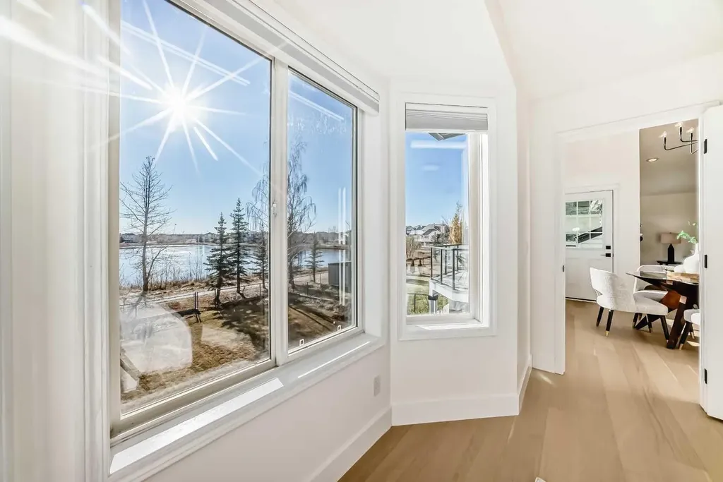 161 West Creek Pond Chestermere AB T1X 1H4