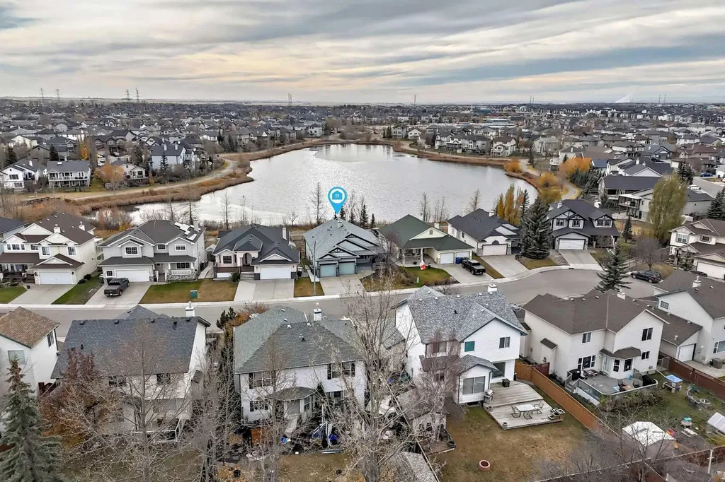 161 West Creek Pond Chestermere AB T1X 1H4
