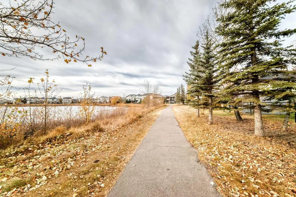 161 West Creek Pond Chestermere AB T1X 1H4