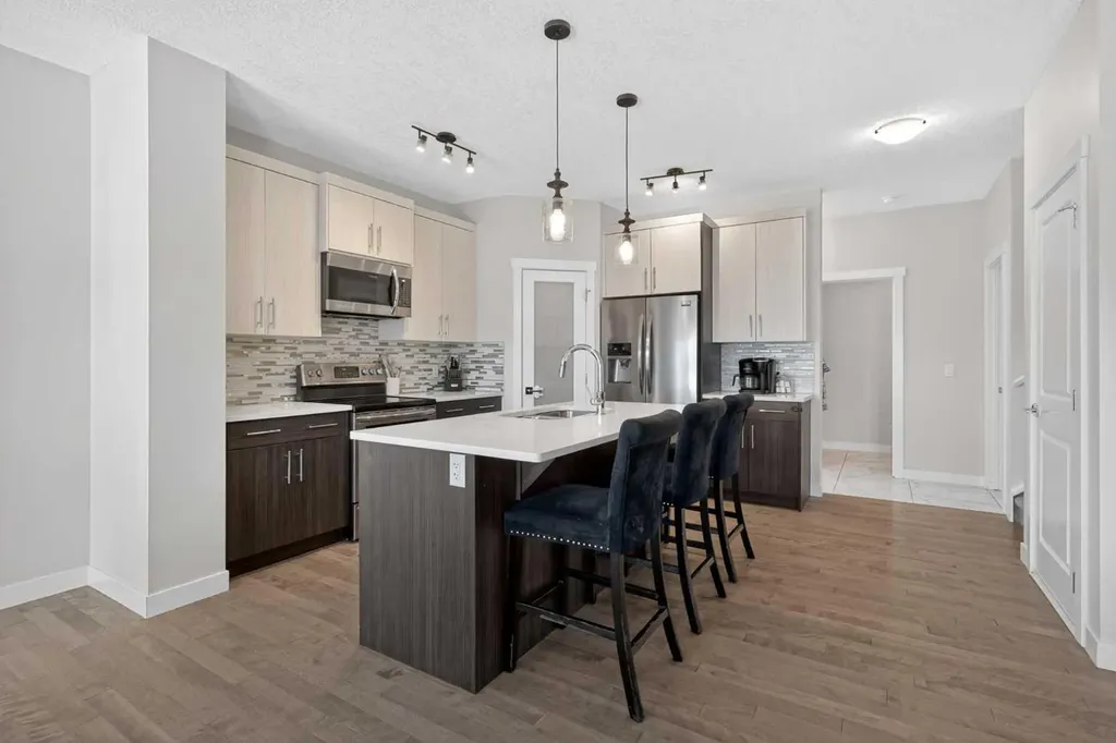 42 Baysprings Way SW Airdrie AB T4B 4C4