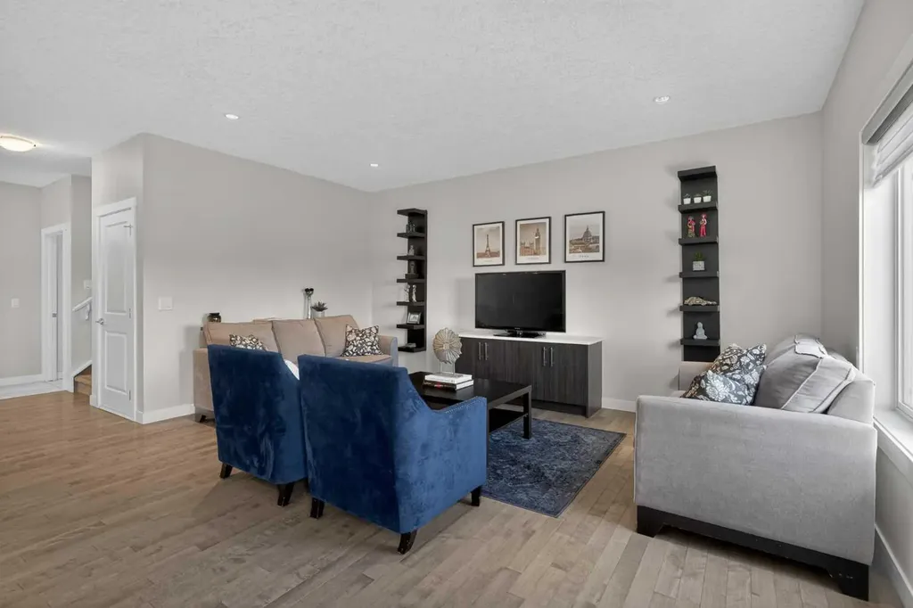 42 Baysprings Way SW Airdrie AB T4B 4C4