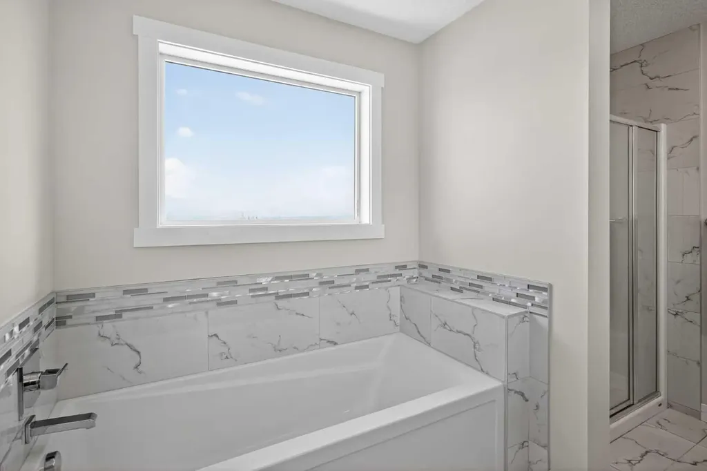 42 Baysprings Way SW Airdrie AB T4B 4C4