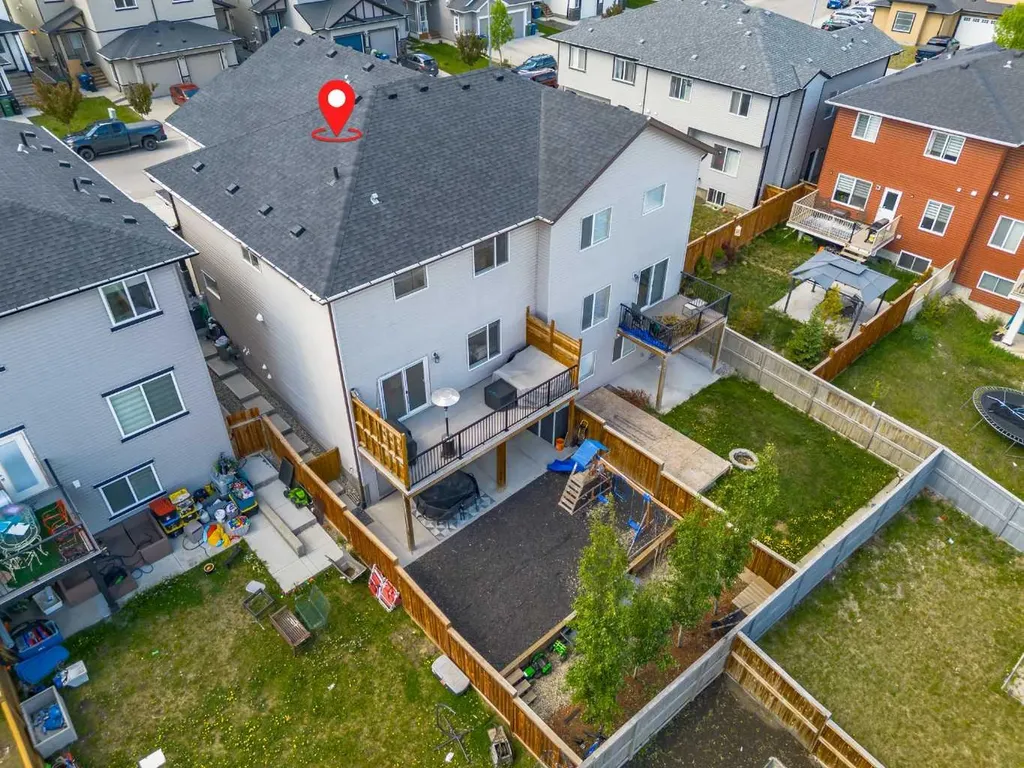 42 Baysprings Way SW Airdrie AB T4B 4C4