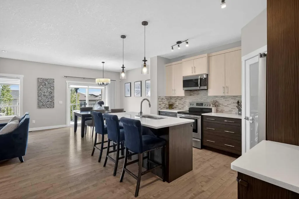 42 Baysprings Way SW Airdrie AB T4B 4C4