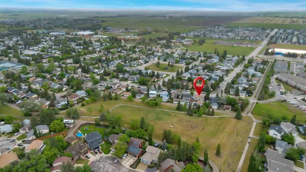 41 Brentwood Drive Strathmore AB T1P 1H9