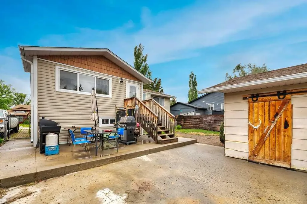 41 Brentwood Drive Strathmore AB T1P 1H9