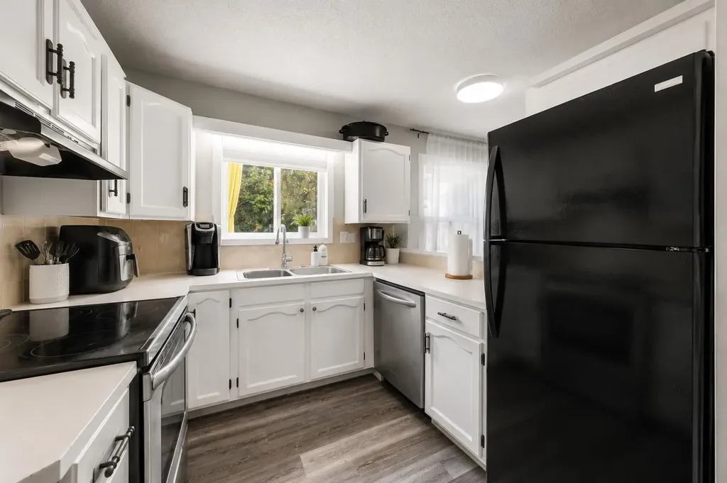 107 Mission Road SW Calgary AB T2S 0T4