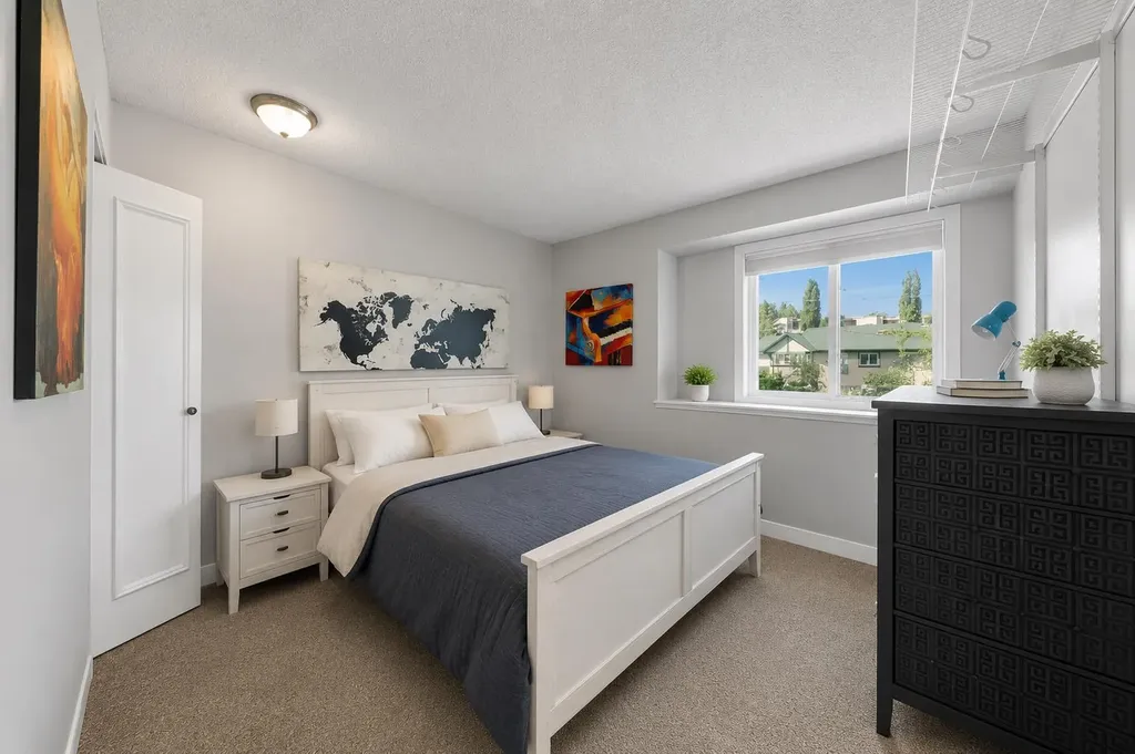 107 Mission Road SW Calgary AB T2S 0T4