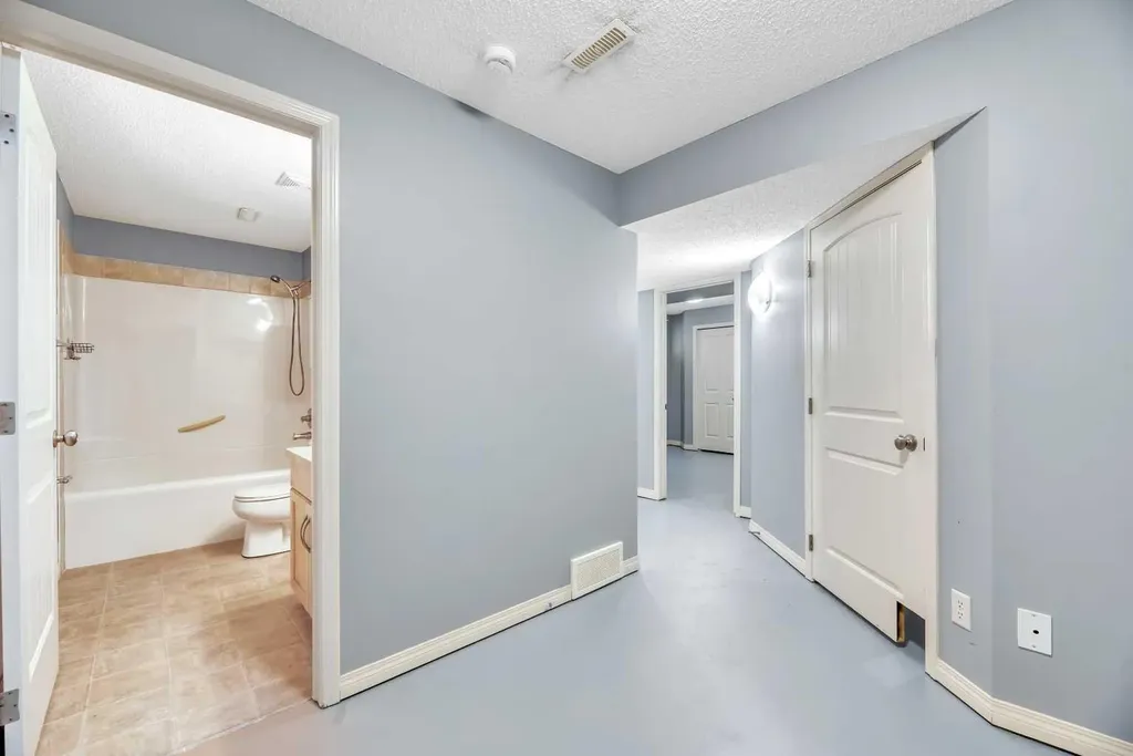 142 Ranch Ridge Court Strathmore AB T1P 0A5