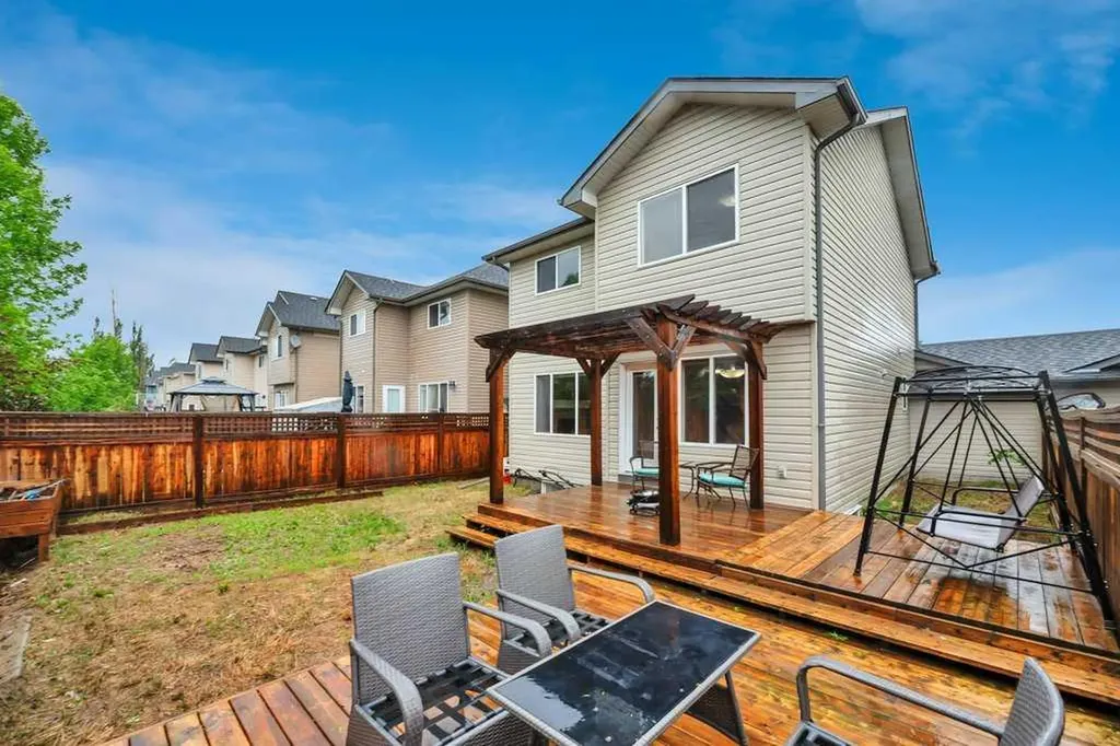 142 Ranch Ridge Court Strathmore AB T1P 0A5