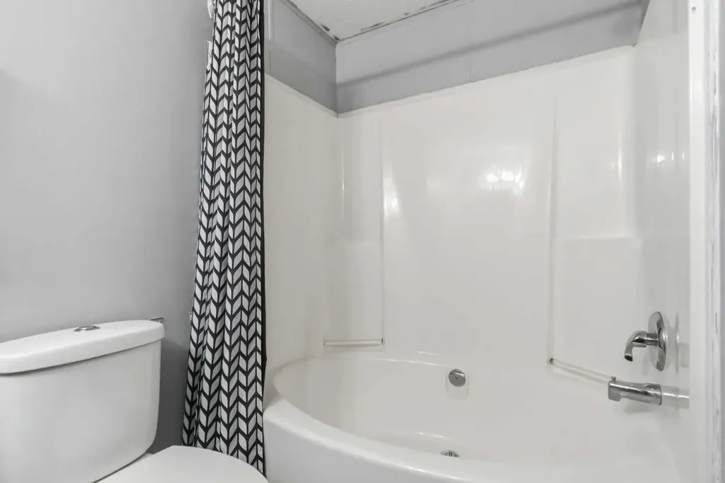 269 Mckinlay Crescent Fort Mcmurray AB T9K2M9