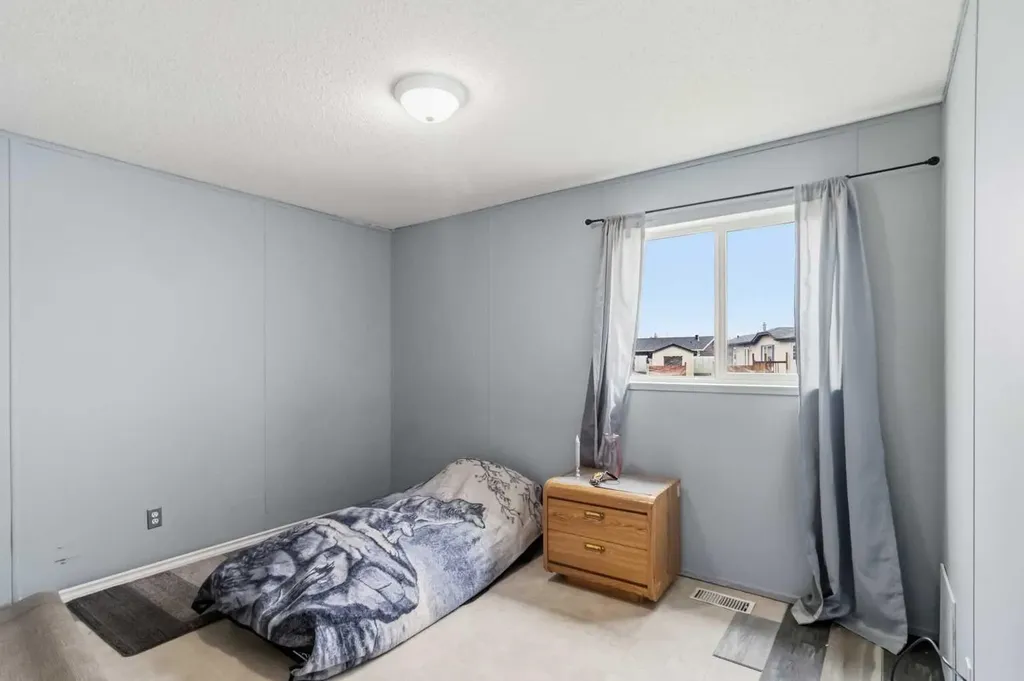 269 Mckinlay Crescent Fort Mcmurray AB T9K2M9