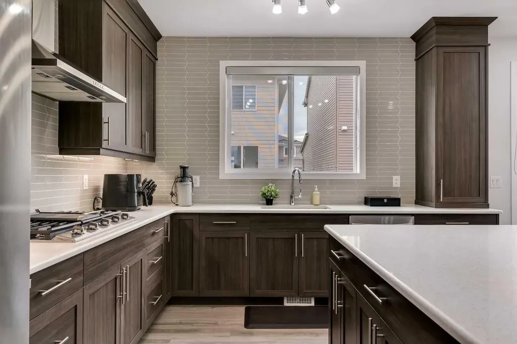 273 Carringwood Close NW Calgary AB T3P 2B1