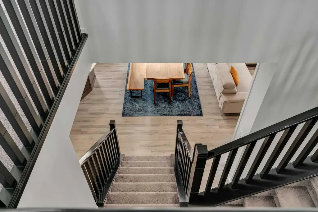 273 Carringwood Close NW Calgary AB T3P 2B1
