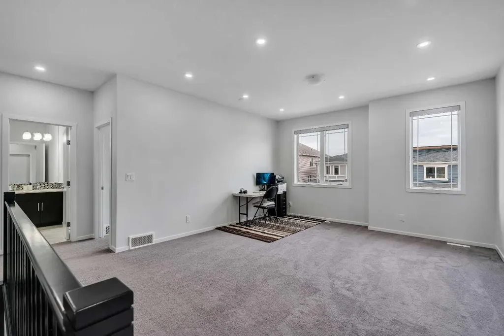 273 Carringwood Close NW Calgary AB T3P 2B1