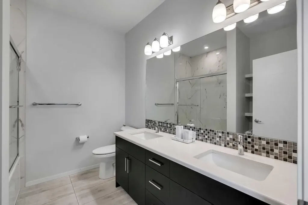 273 Carringwood Close NW Calgary AB T3P 2B1