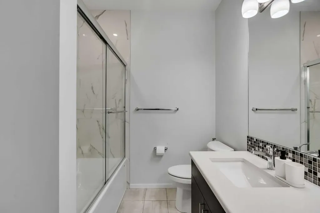 273 Carringwood Close NW Calgary AB T3P 2B1