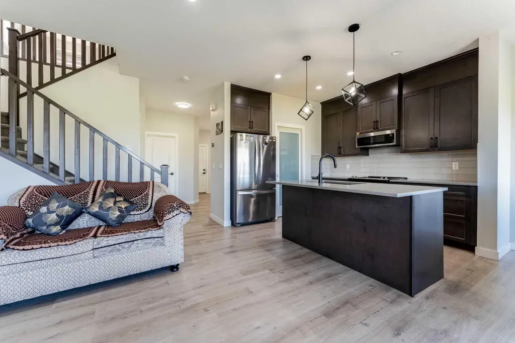 124 Cornerbrook Green NE Calgary AB T3N2B5