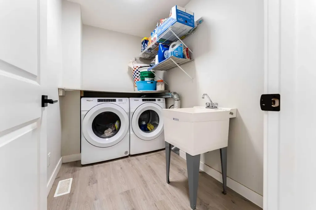 124 Cornerbrook Green NE Calgary AB T3N2B5