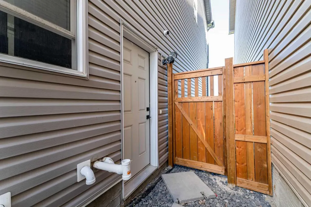 124 Cornerbrook Green NE Calgary AB T3N2B5