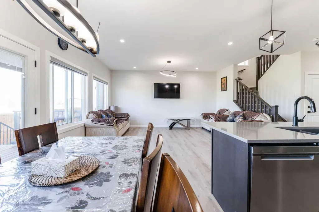 124 Cornerbrook Green NE Calgary AB T3N2B5