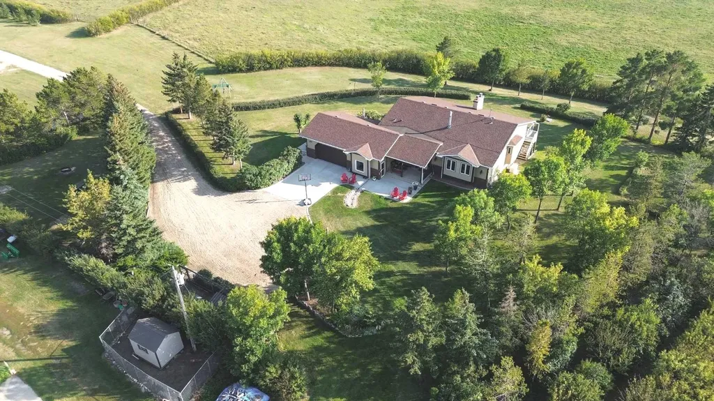 274133 Range Road 252 NE Rural Rocky View County AB T0M 0G0