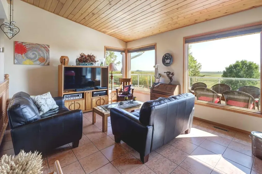 274133 Range Road 252 Rural Rocky View County AB T0M 0G0