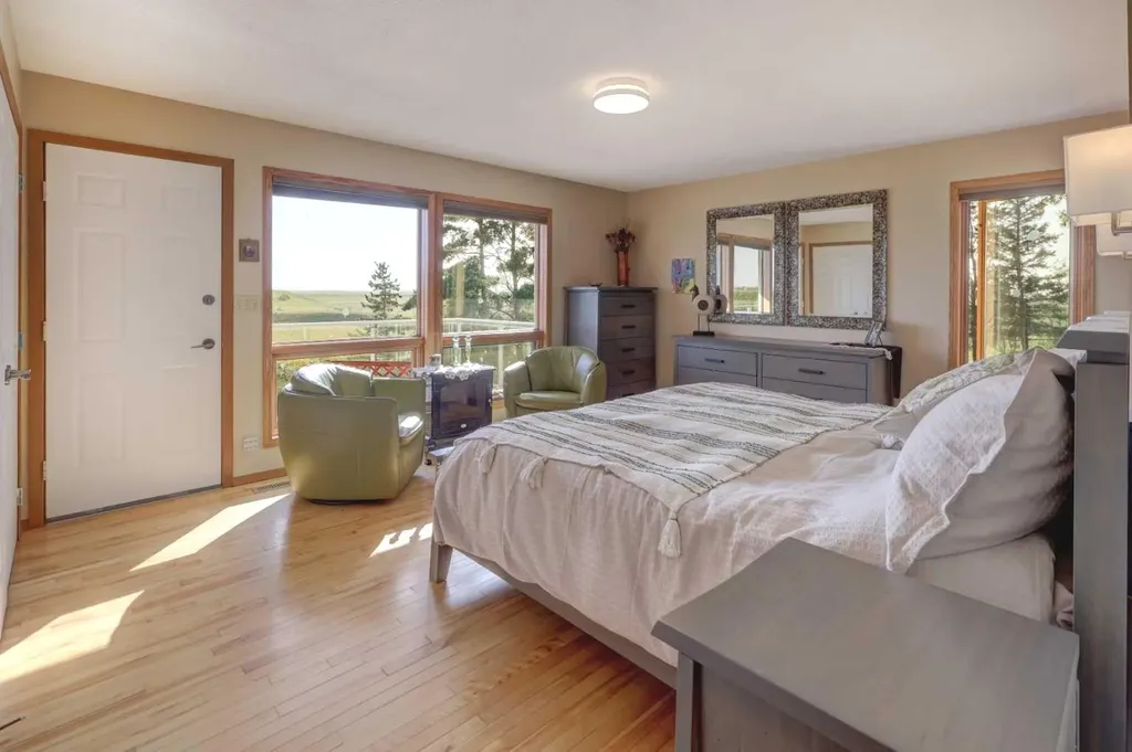 274133 Range Road 252 NE Rural Rocky View County AB T0M 0G0