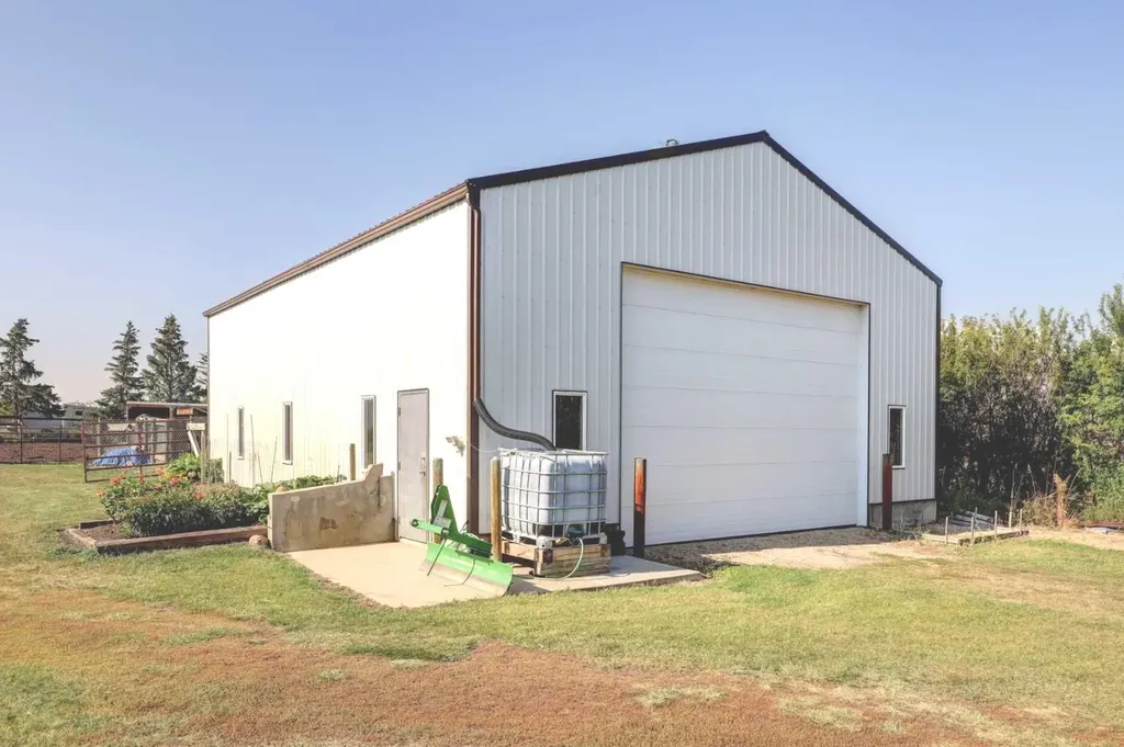 274133 Range Road 252 Rural Rocky View County AB T0M 0G0