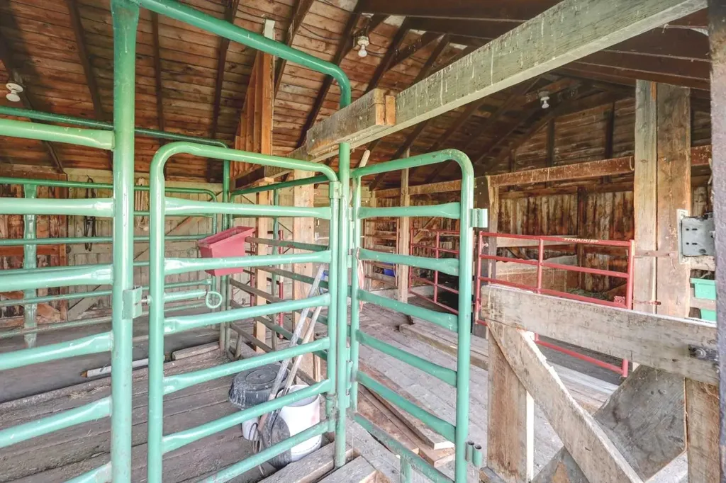 274133 Range Road 252 Rural Rocky View County AB T0M 0G0