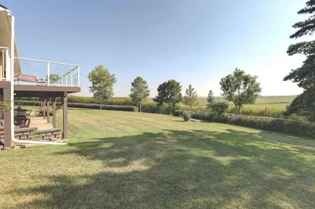 274133 Range Road 252 NE Rural Rocky View County AB T0M 0G0