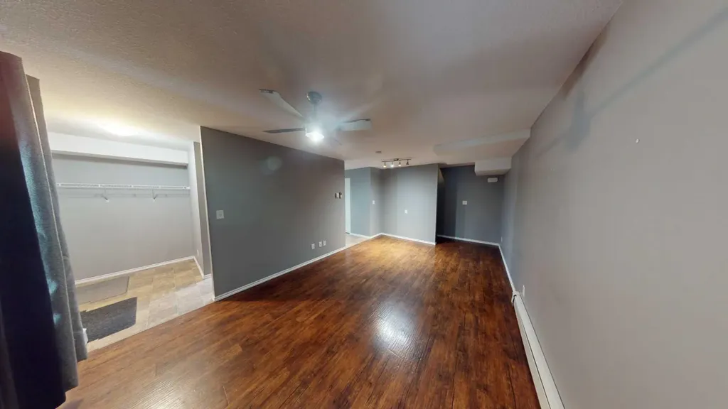 7201 Poplar Drive Grande Prairie AB T8V 6C5