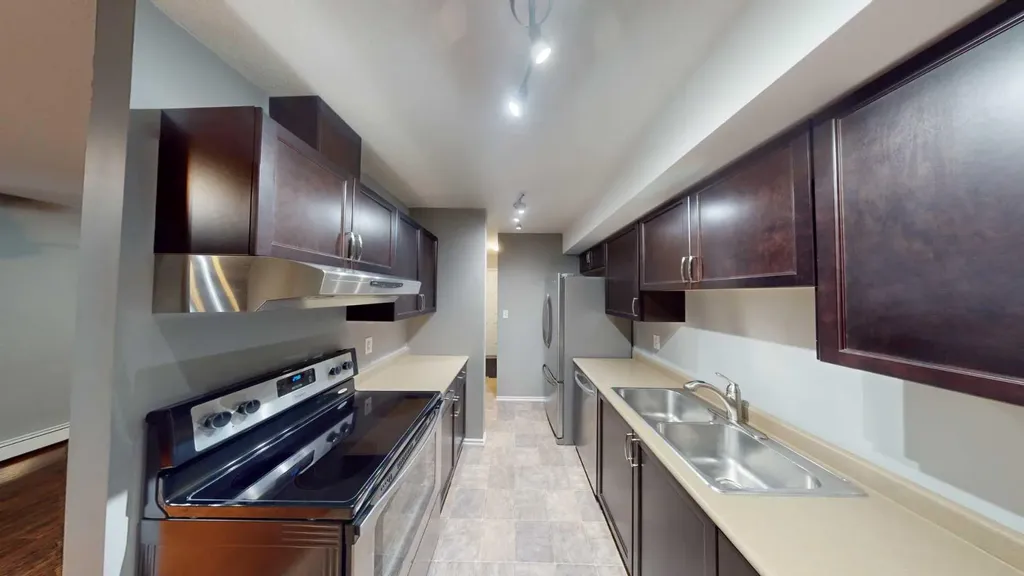 7201 Poplar Drive Grande Prairie AB T8V 6C5