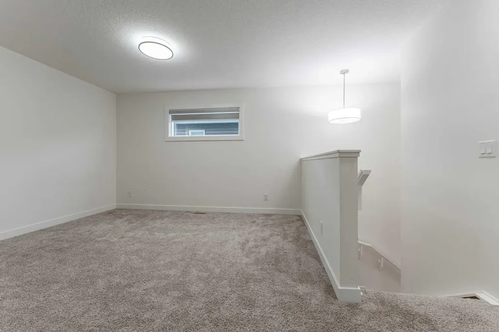 3222 Chinook Winds Drive SW Airdrie AB T4B 0R7