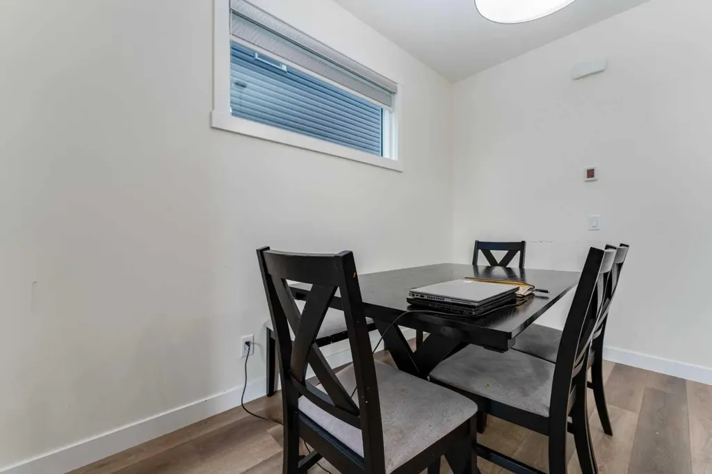 3222 Chinook Winds Drive SW Airdrie AB T4B 0R7