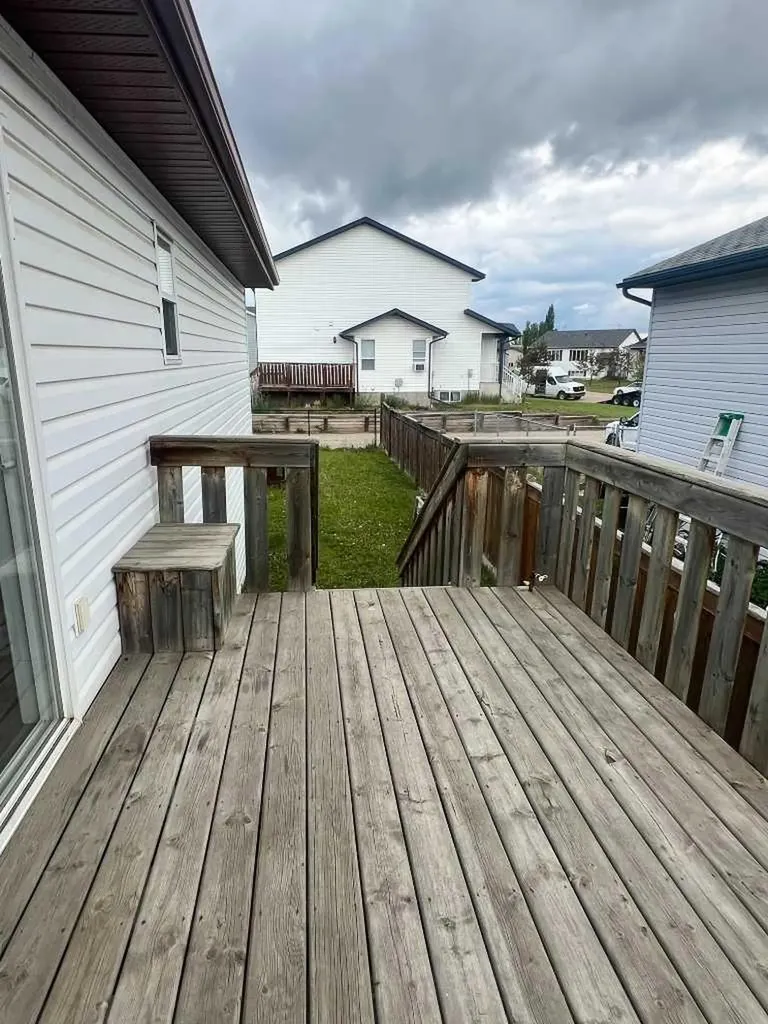 10518 72 Avenue Grande Prairie AB T8W 2S6