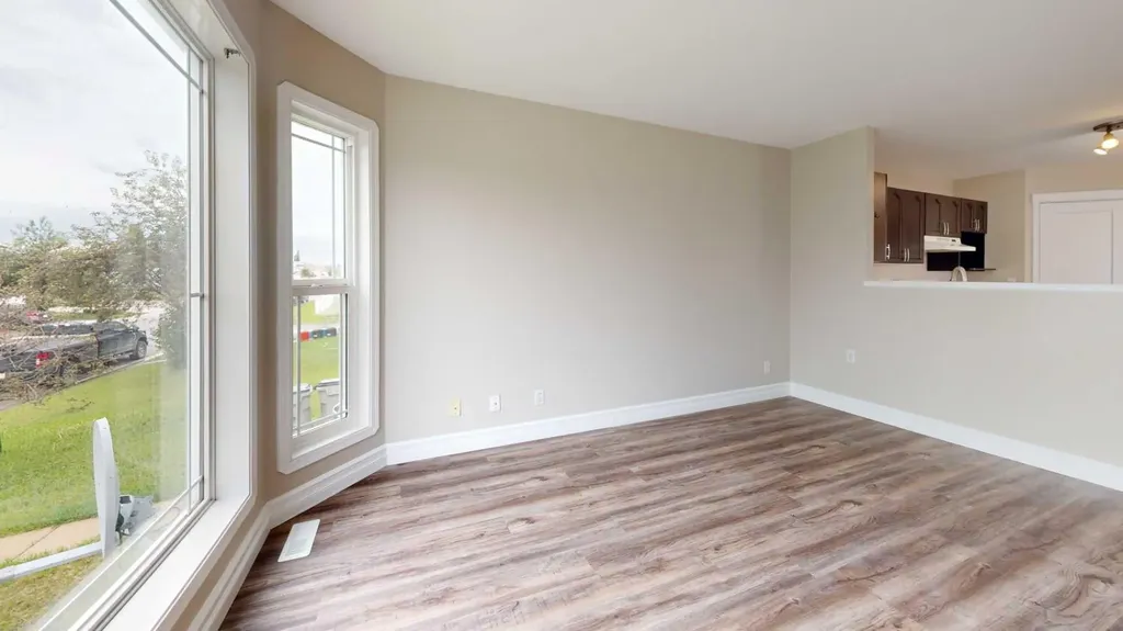 10518 72 Avenue Grande Prairie AB T8W 2S6