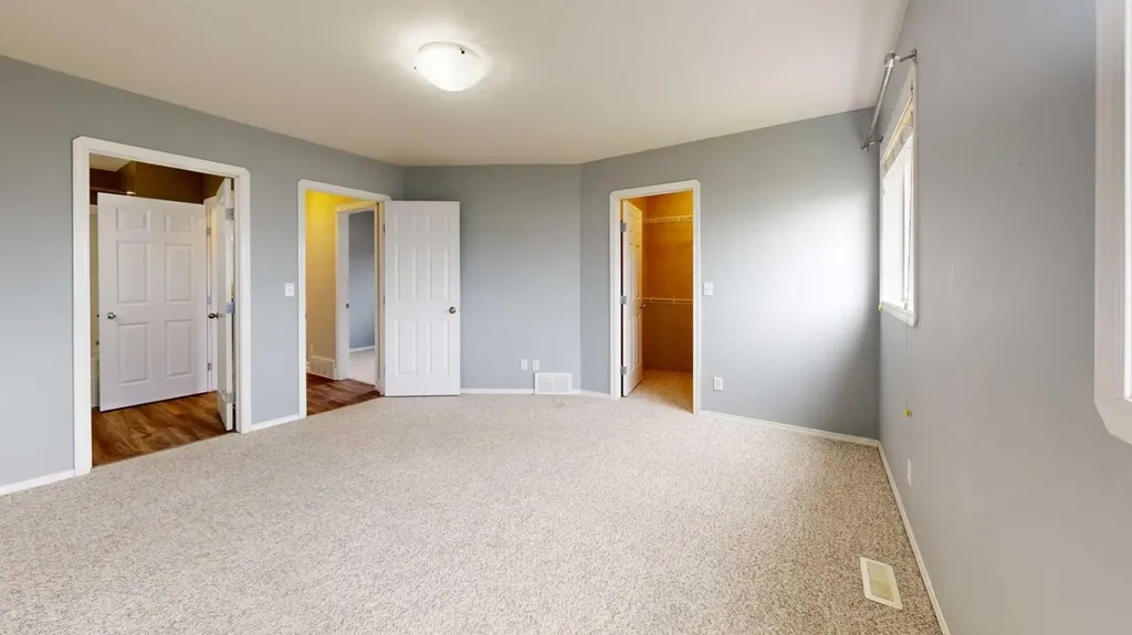 10518 72 Avenue Grande Prairie AB T8W 2S6